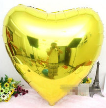 Load image into Gallery viewer, Supersize Heart Shap Foil Air Balloons